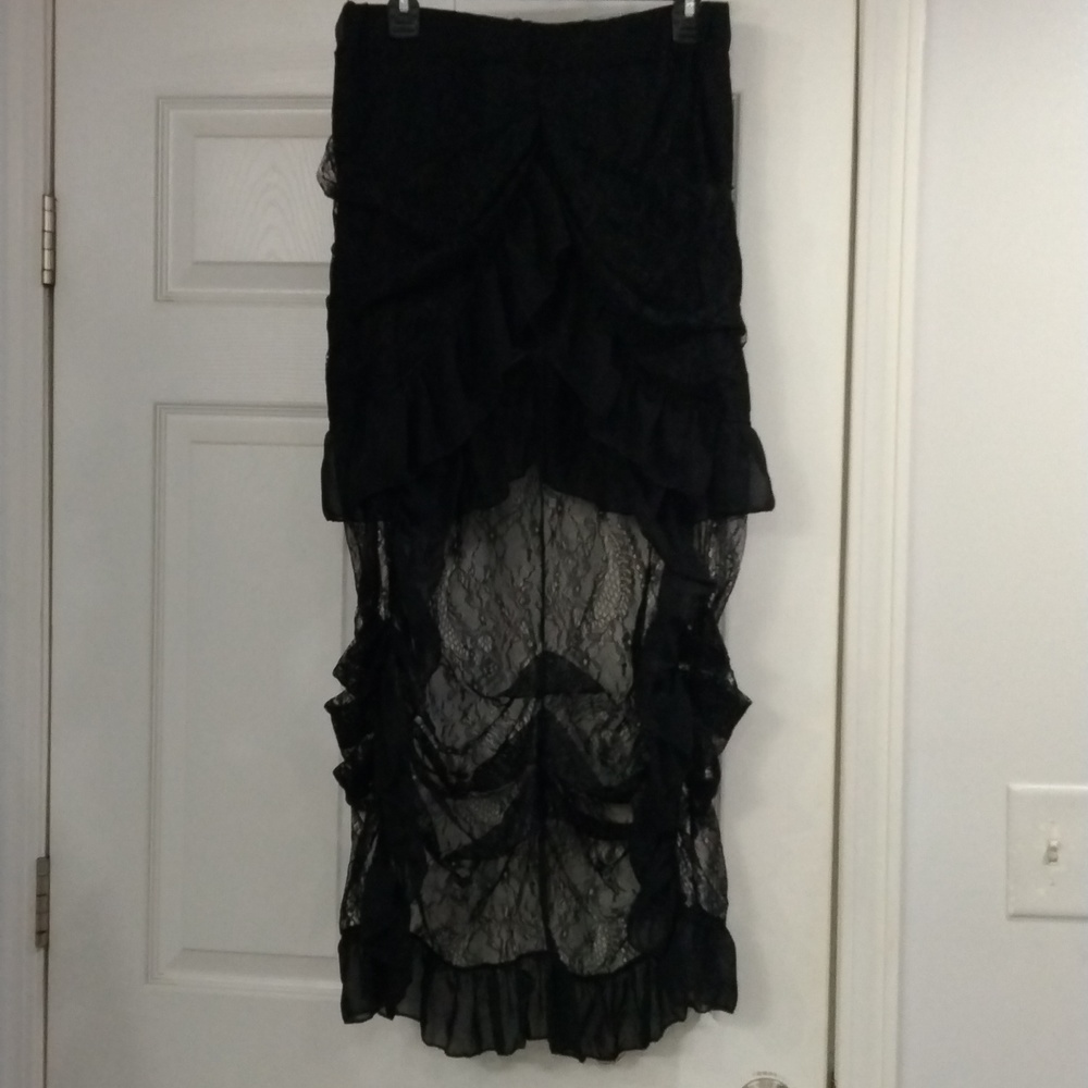 Gothic overskirt
